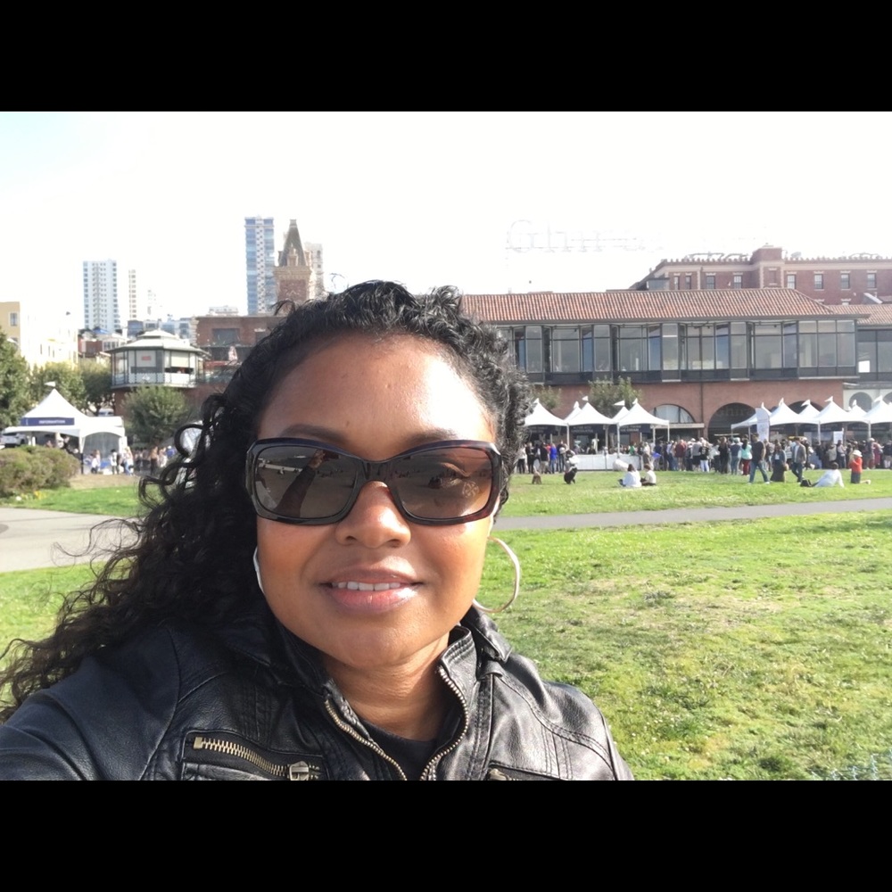 Meet your Posher, Natashia